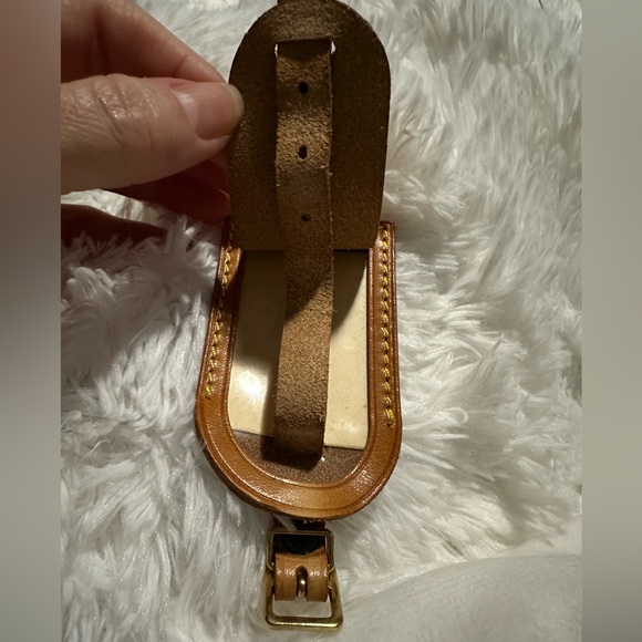Louis Vuitton Luggage Tag - Picture 6 of 12